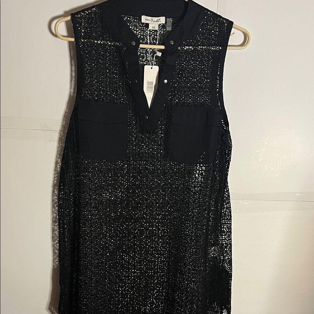 😄NWT Simply Noelle lacy tunic coverup small